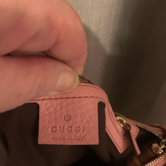 Authentic Pink Leather Gucci Handbag with Bamboo handle and zipper tassel - Picture 8 of 9